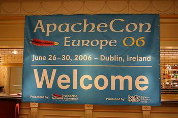 Welcome ApacheCon 2006 - (cc) Creative Commons License